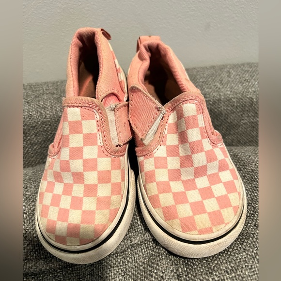Vans Other - Checkered pink vans